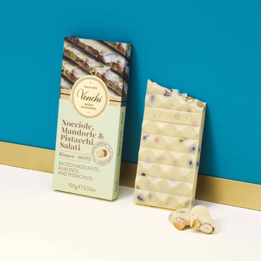 White Chocolate with Salted Nuts bar 100 g