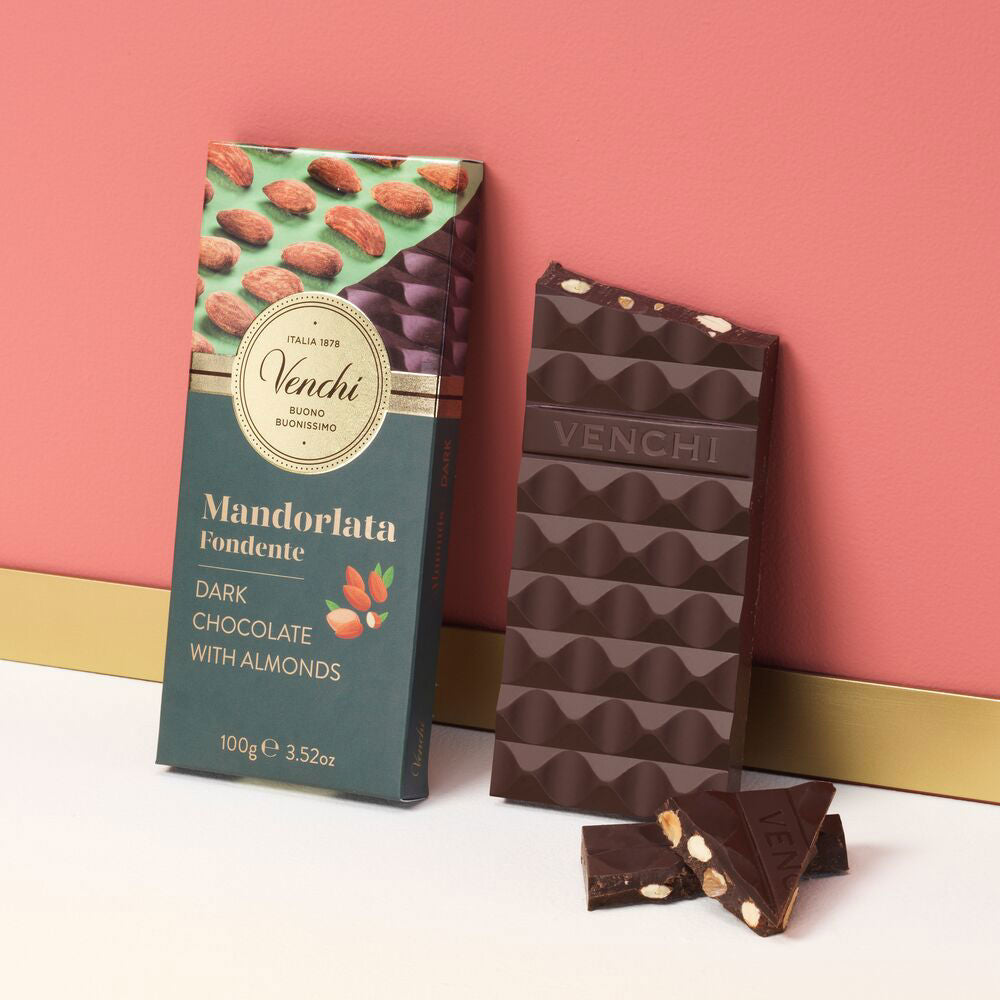 Dark Almond Bar 100 g